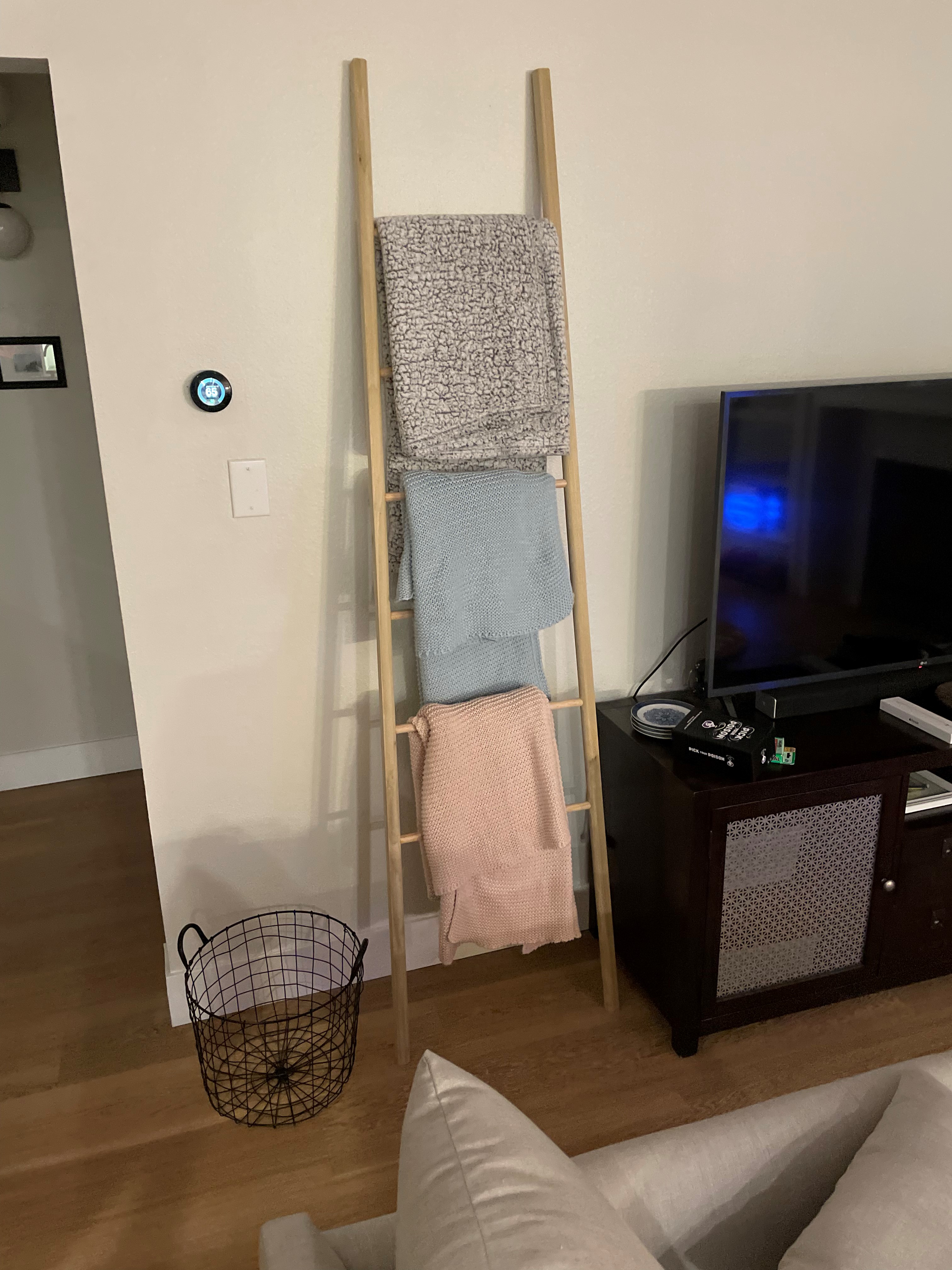 Ikea blanket online ladder